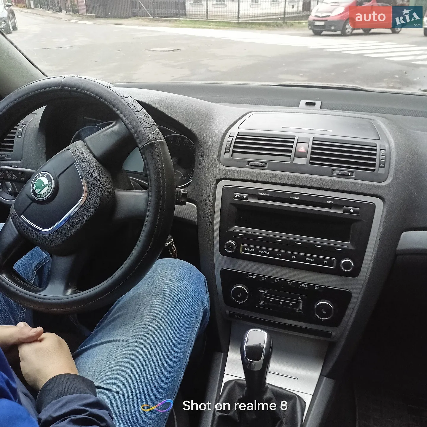 2012 Skoda Octavia - мініатюра 47