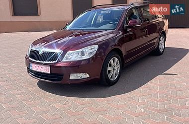Універсал Skoda Octavia 2009 в Надвірній