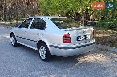 Лифтбек Skoda Octavia 2005 в Днепре