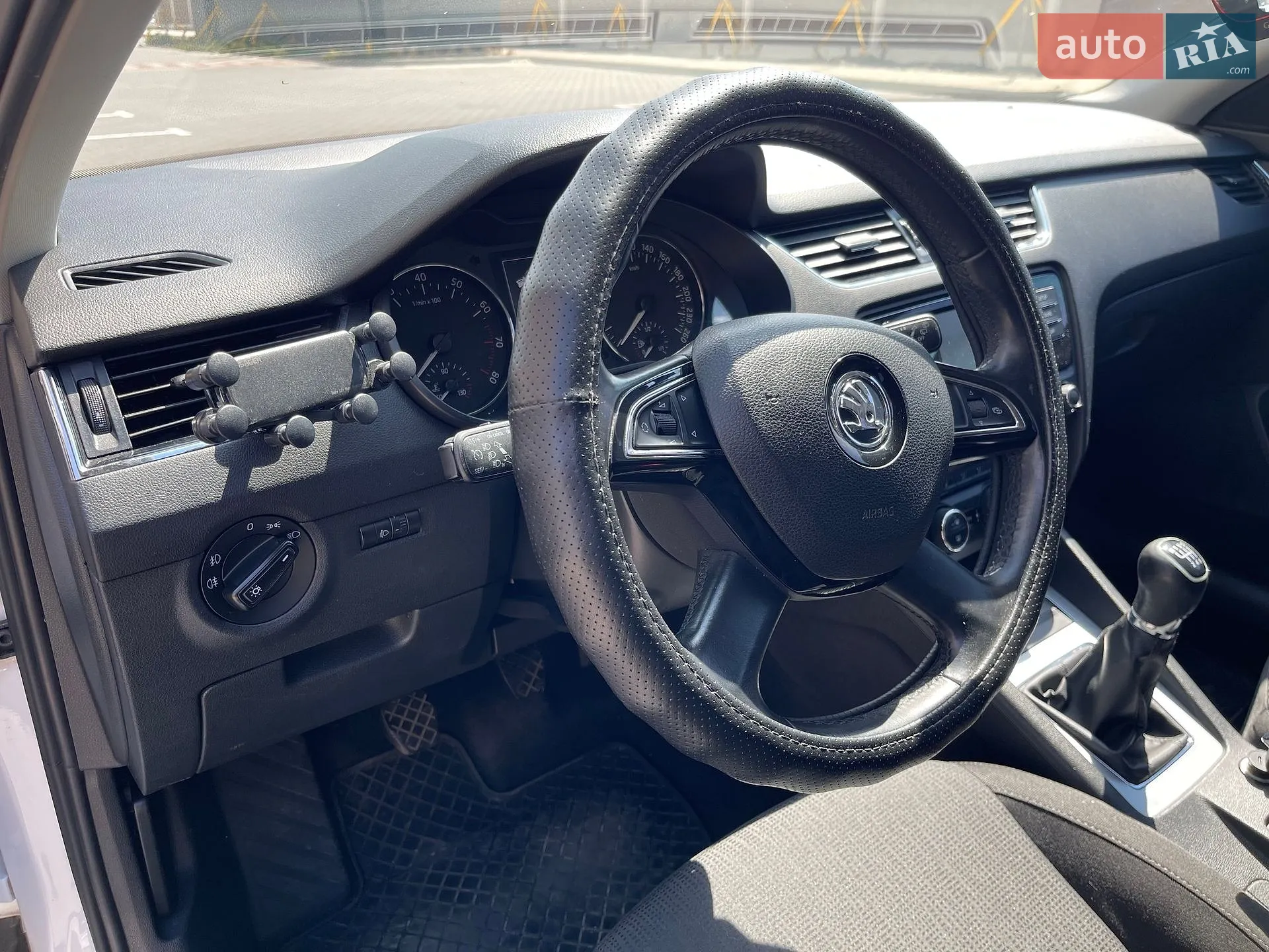 2015 Skoda Octavia - мініатюра 36