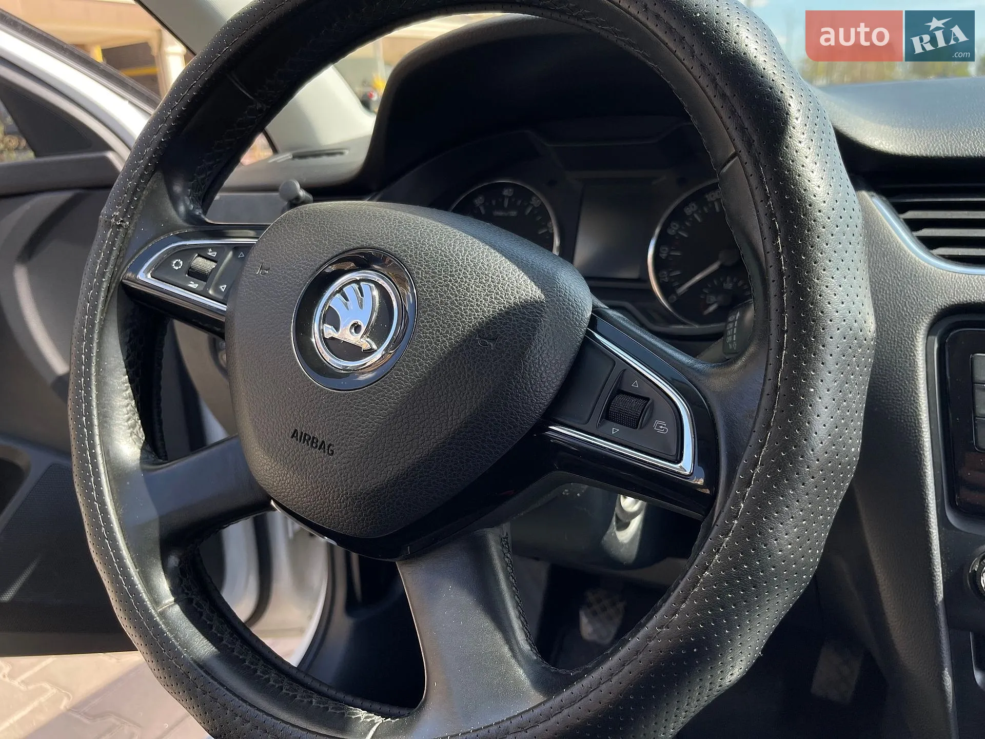 2015 Skoda Octavia - мініатюра 38