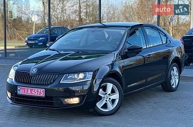 Лифтбек Skoda Octavia 2014 в Луцке