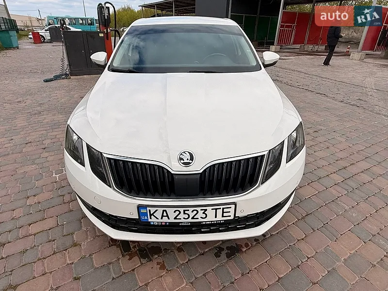 Skoda Octavia 2018 VIN TMBAG7NE4K0060928 фото оголошення 6 з 44