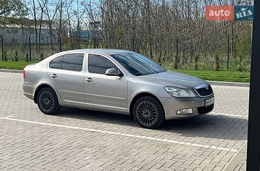 Лифтбек Skoda Octavia 2010 в Добровеличковке