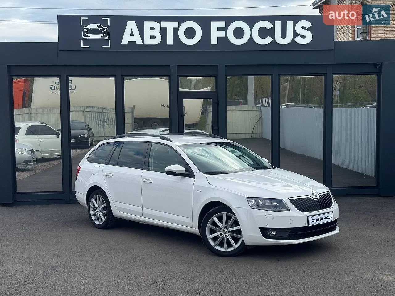 2015 Skoda Octavia - мініатюра 17