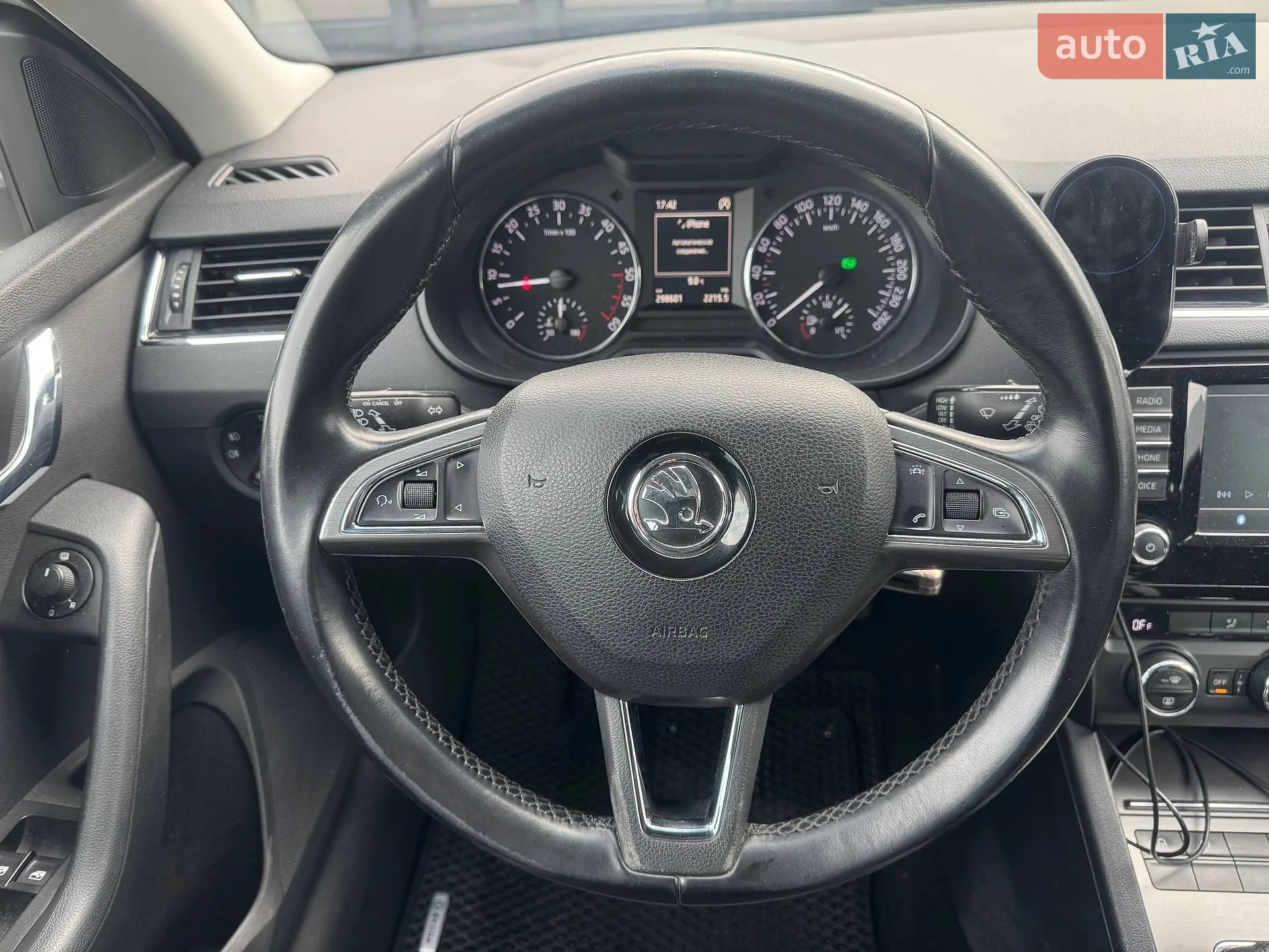 2016 Skoda Octavia - мініатюра 15