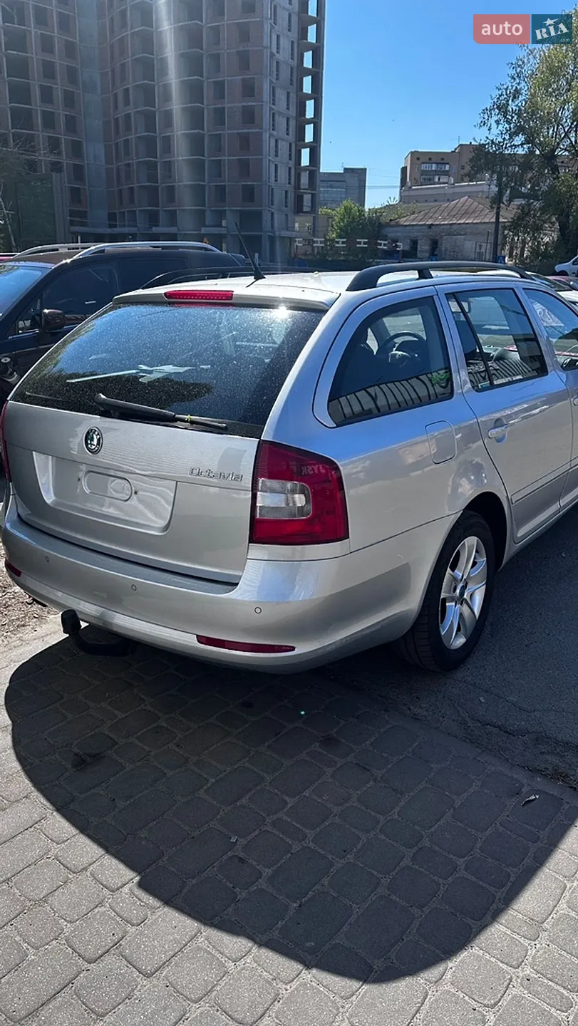 2011 Skoda Octavia - мініатюра 17
