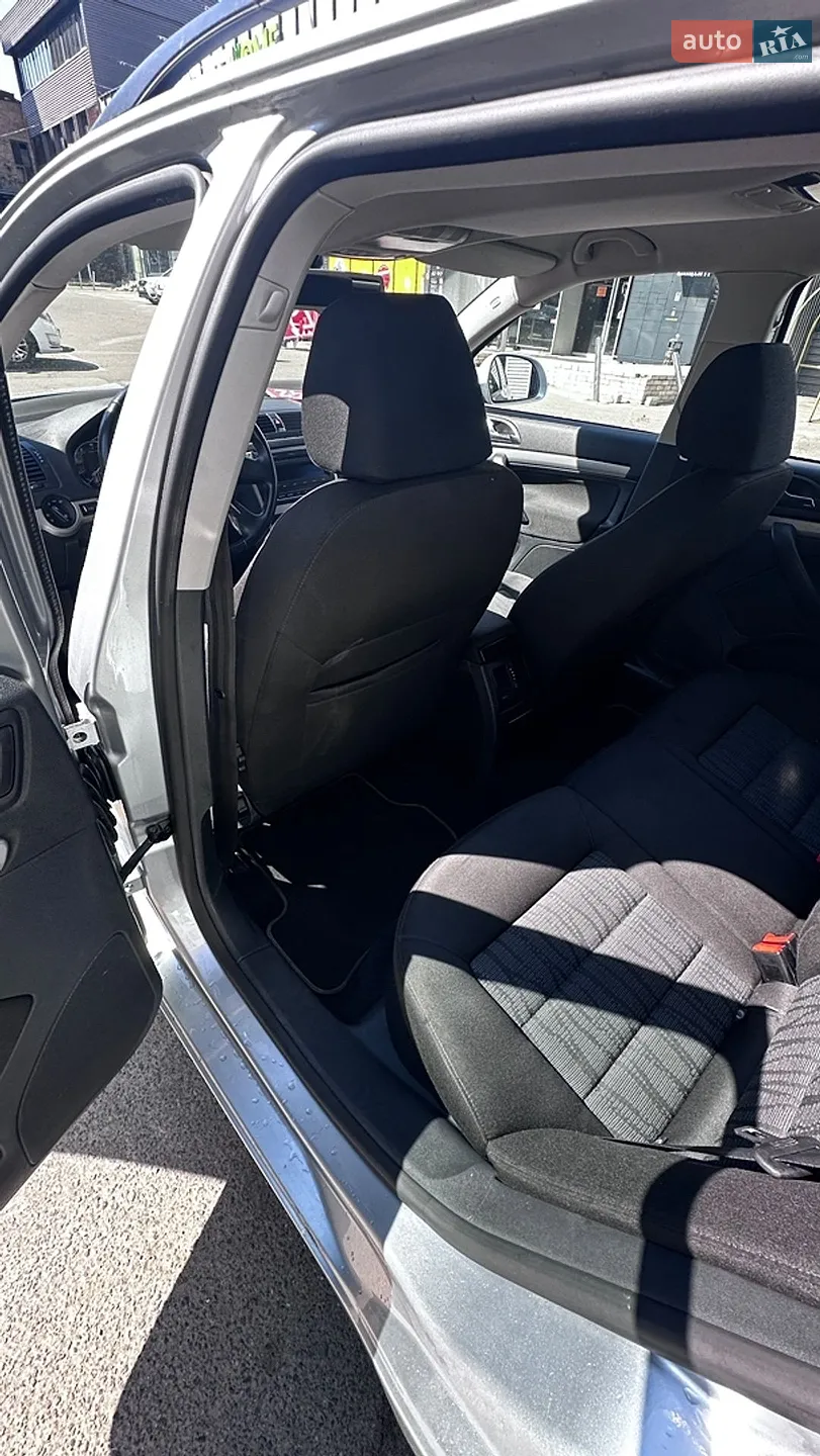 2011 Skoda Octavia - мініатюра 27