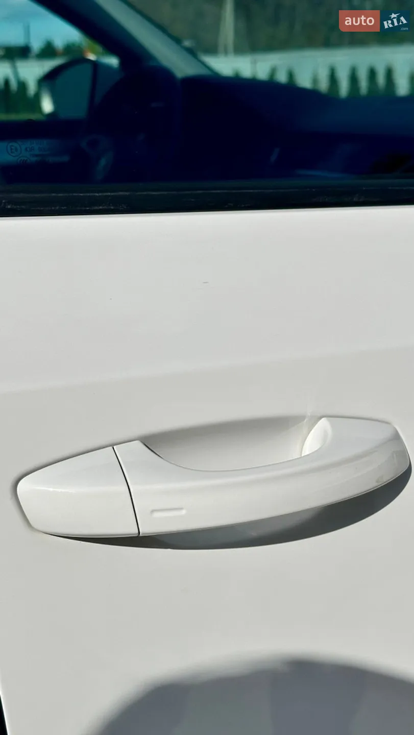 2019 Skoda Octavia - мініатюра 9