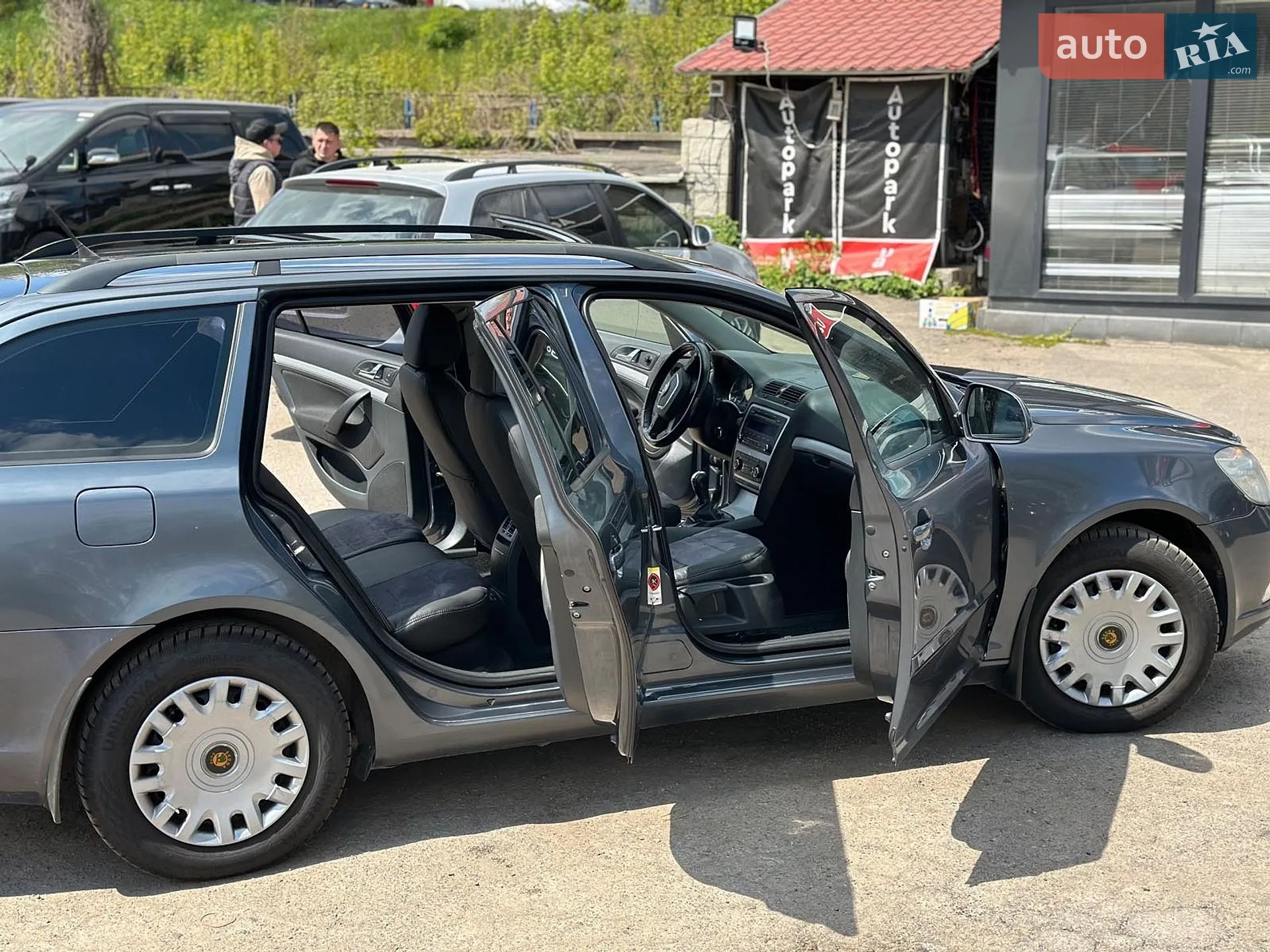2010 Skoda Octavia - мініатюра 32