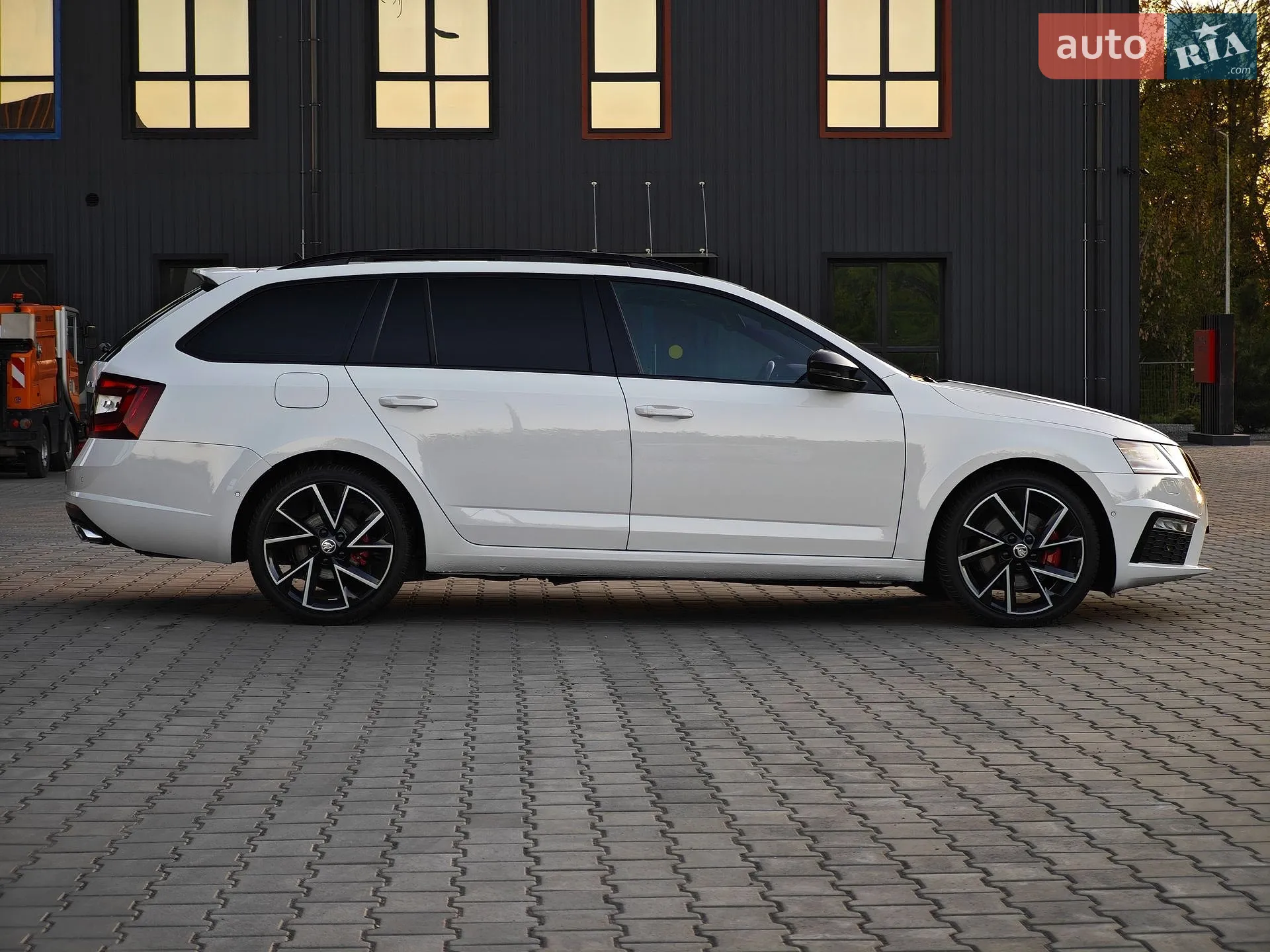 2019 Skoda Octavia - мініатюра 5