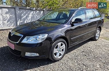 Універсал Skoda Octavia 2012 в Луцьку