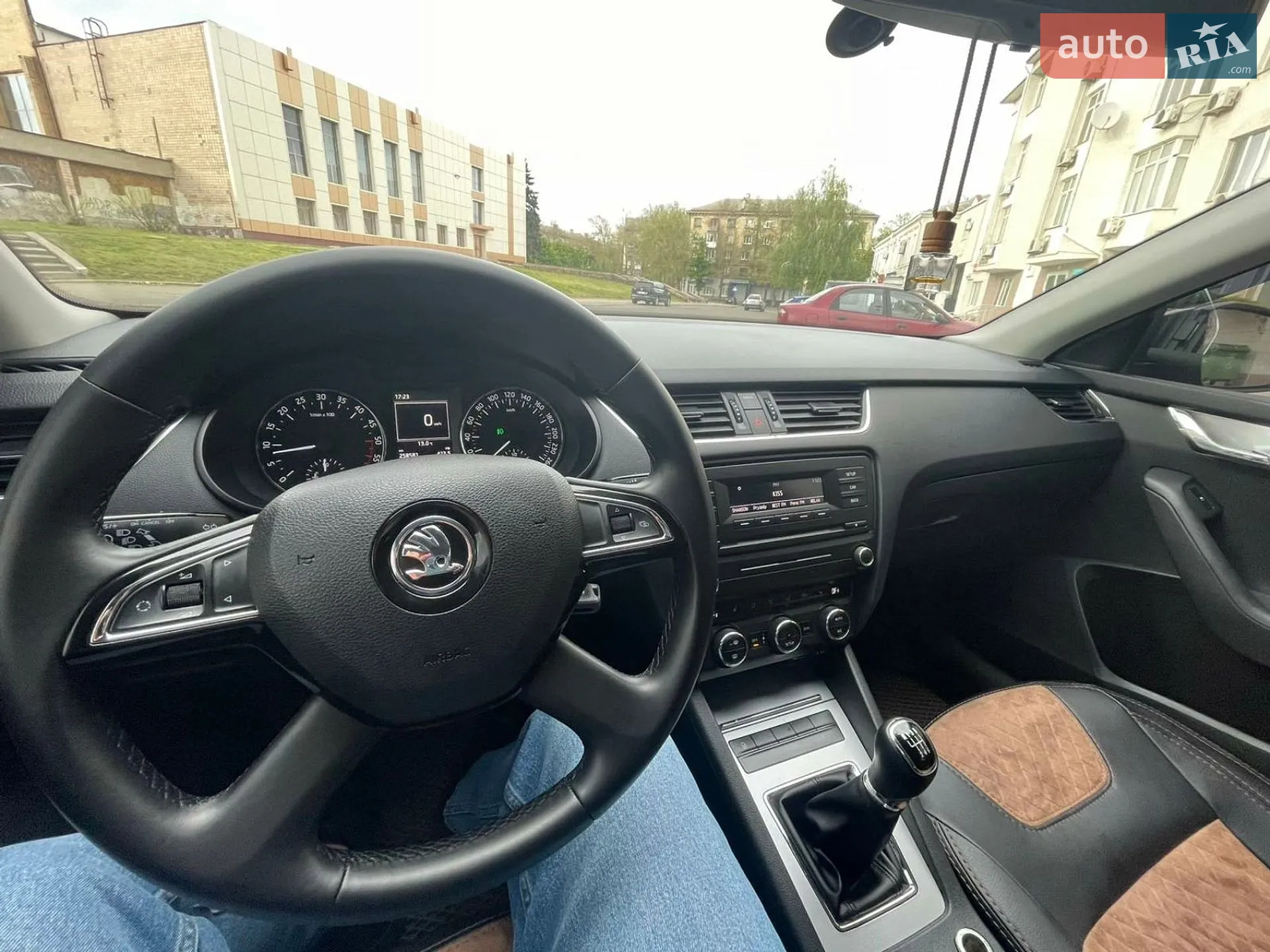 2013 Skoda Octavia - мініатюра 11