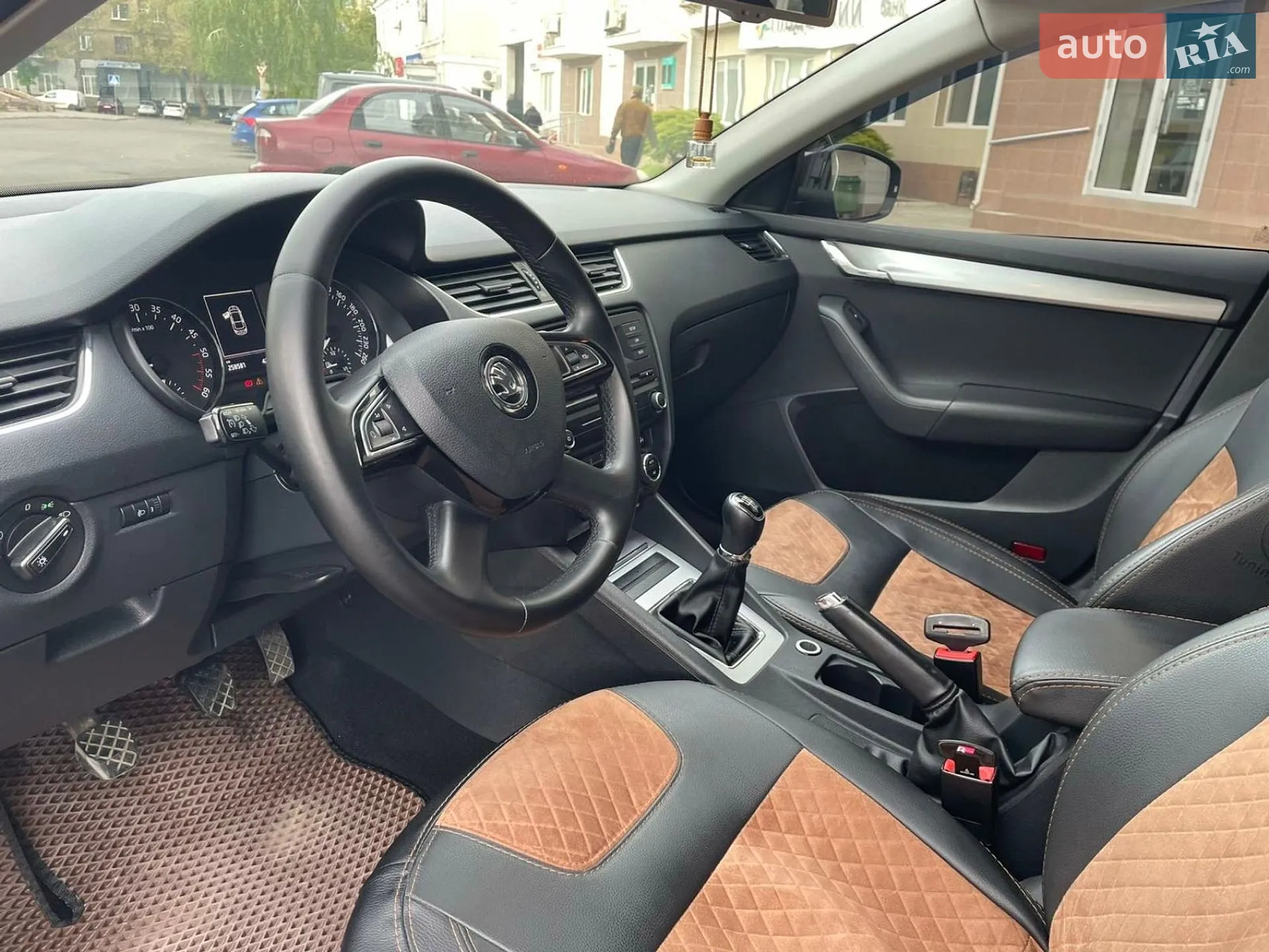2013 Skoda Octavia - мініатюра 15
