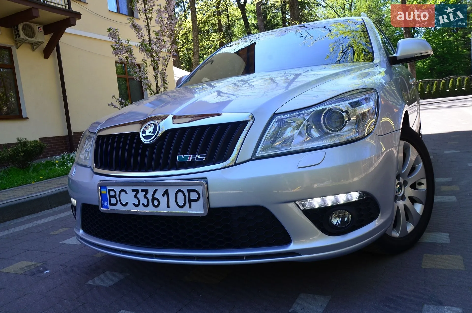 2010 Skoda Octavia - мініатюра 4