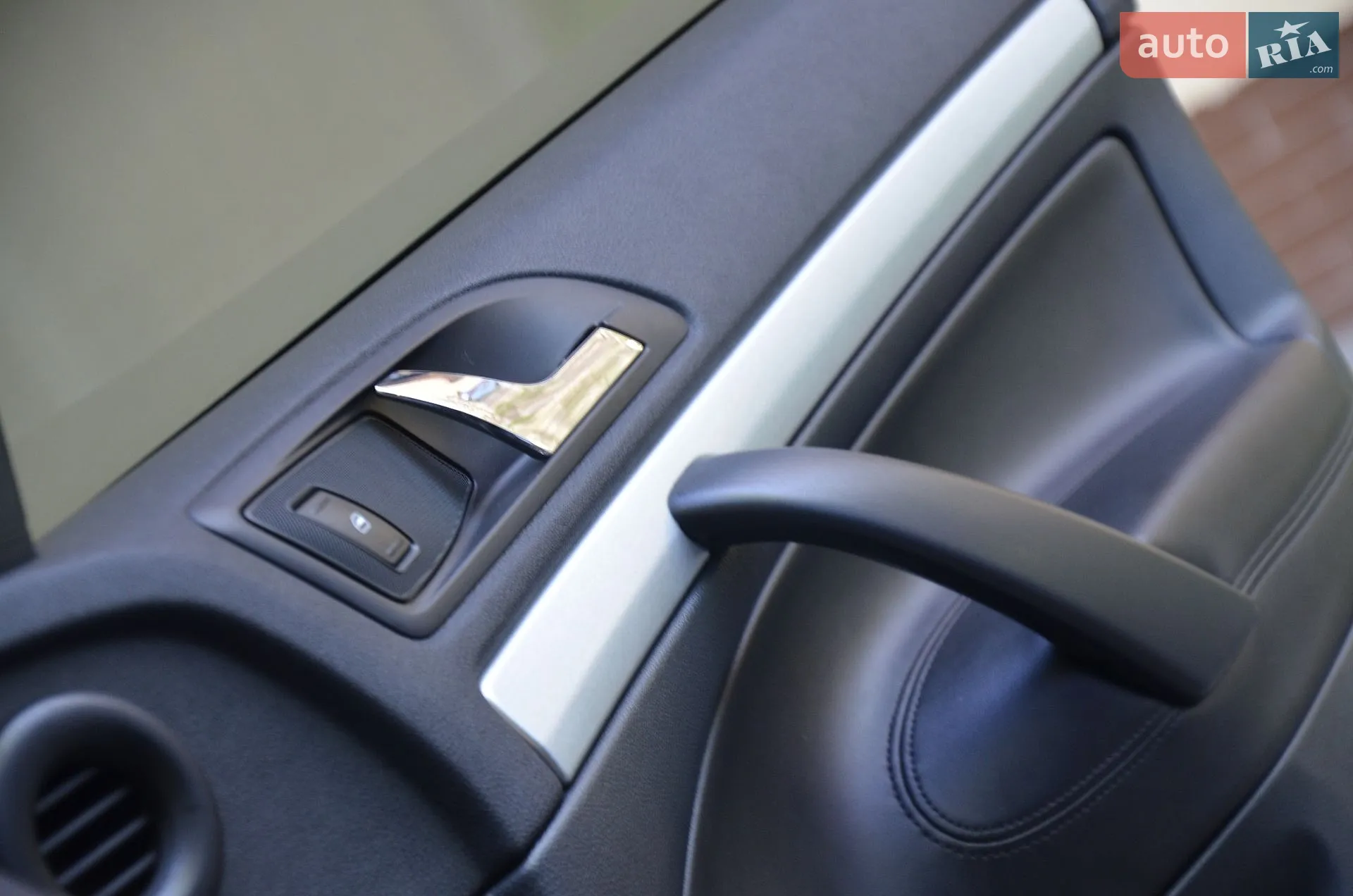 2010 Skoda Octavia - мініатюра 45
