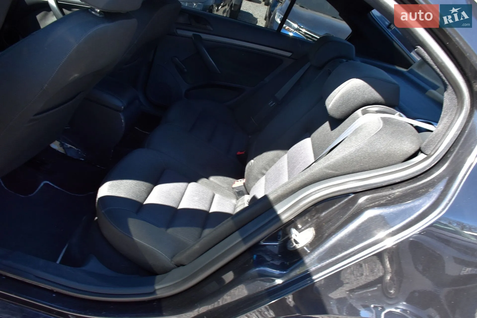 2011 Skoda Octavia - мініатюра 37