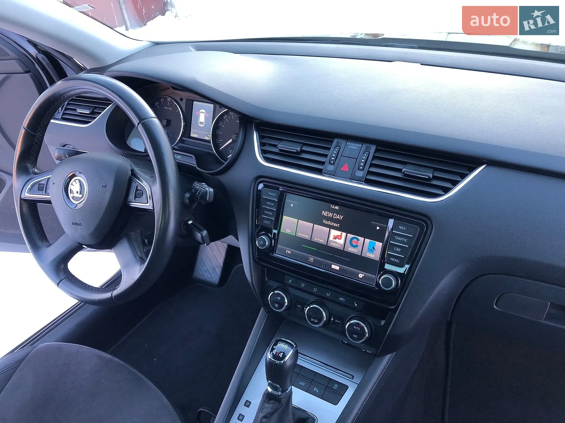 2015 Skoda Octavia - мініатюра 28