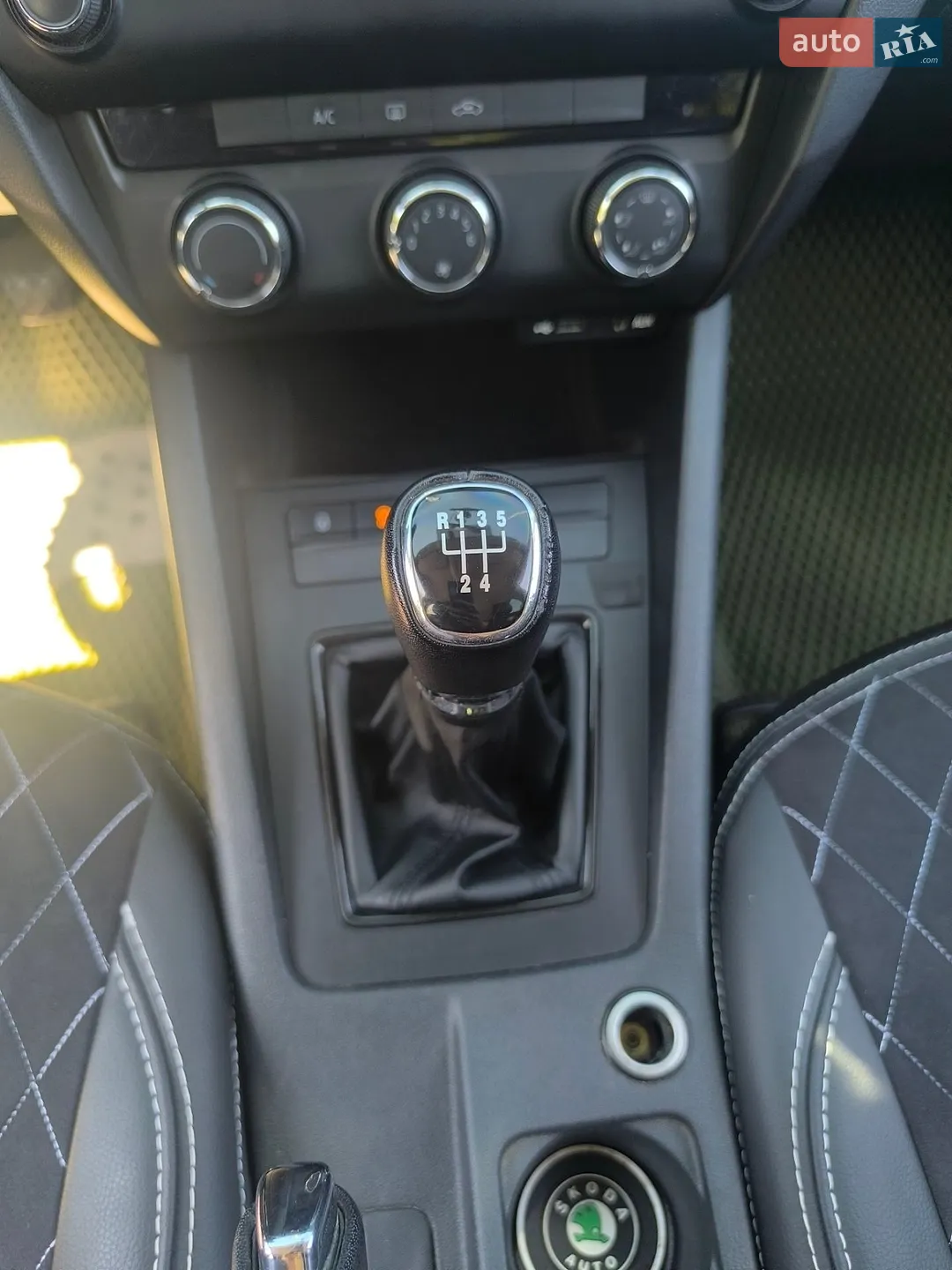 2014 Skoda Octavia - мініатюра 10