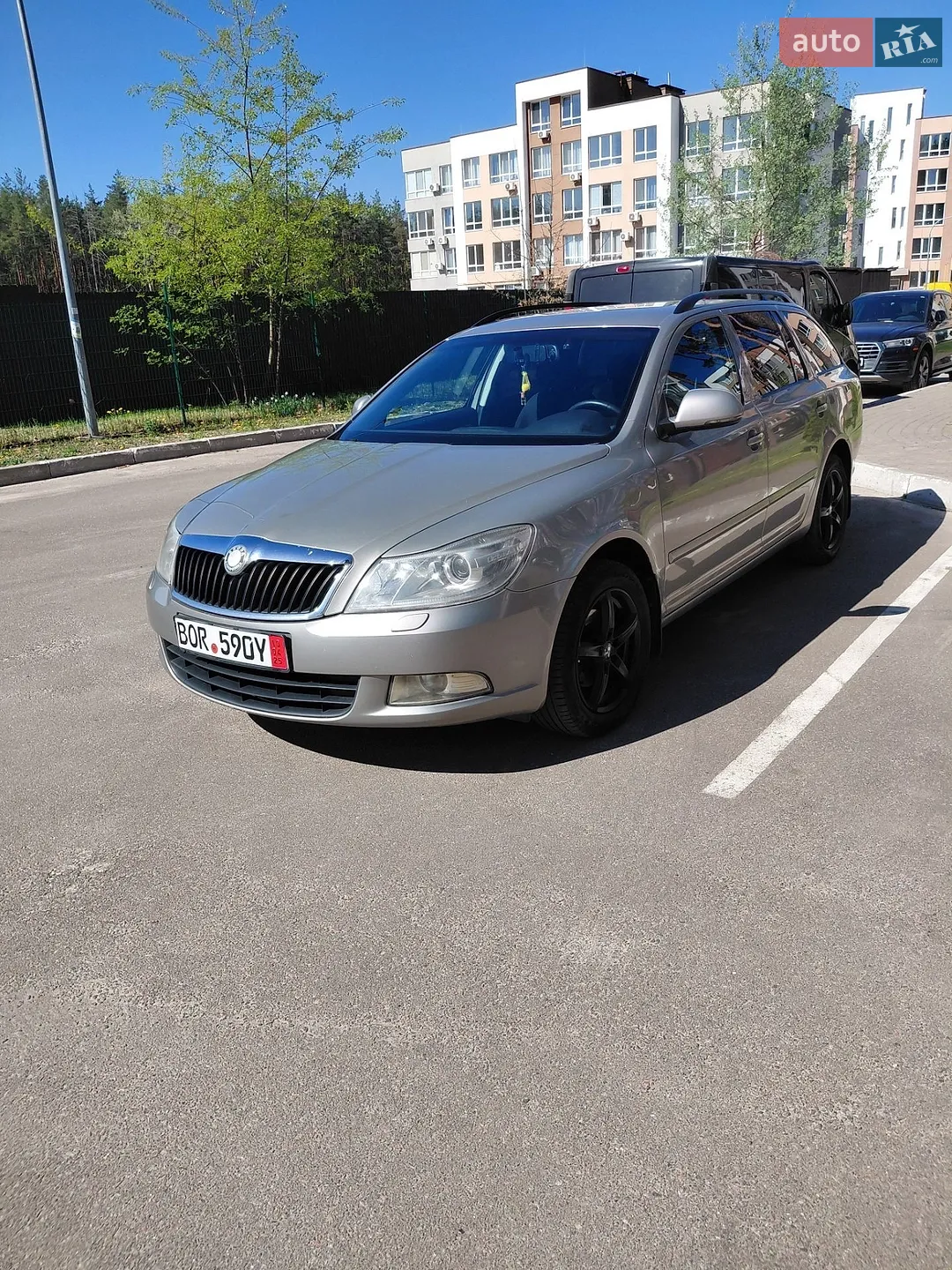 2011 Skoda Octavia - мініатюра 2