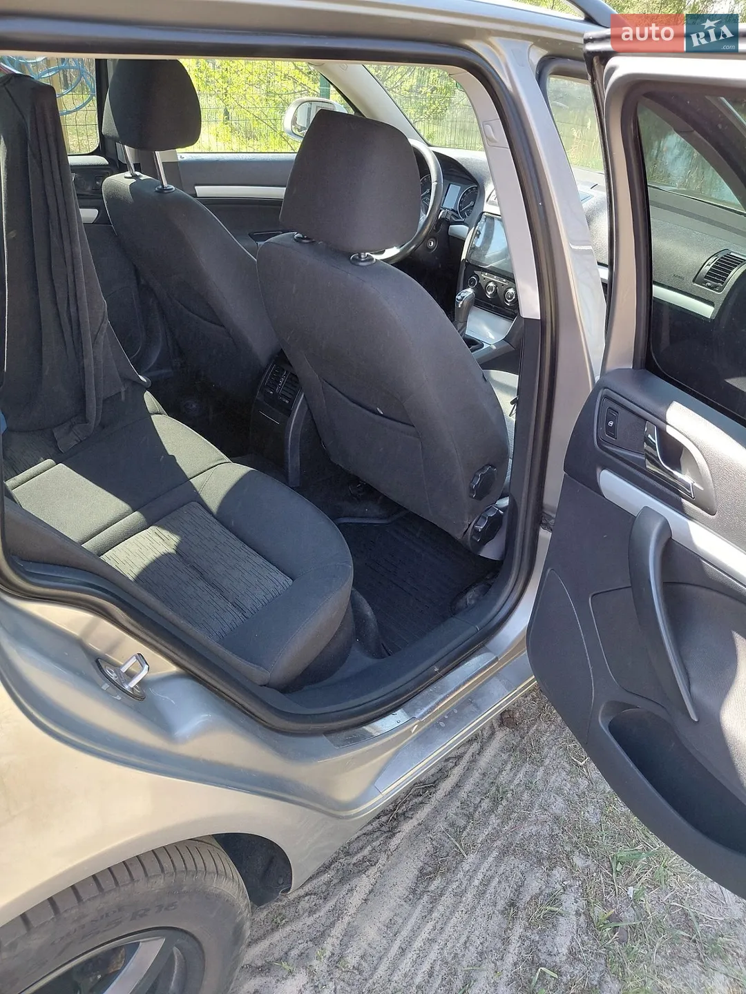 2011 Skoda Octavia - мініатюра 11