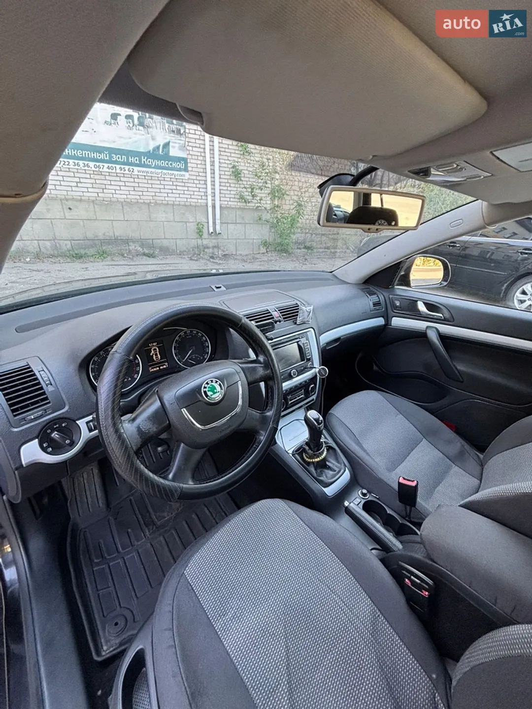 2011 Skoda Octavia - мініатюра 8