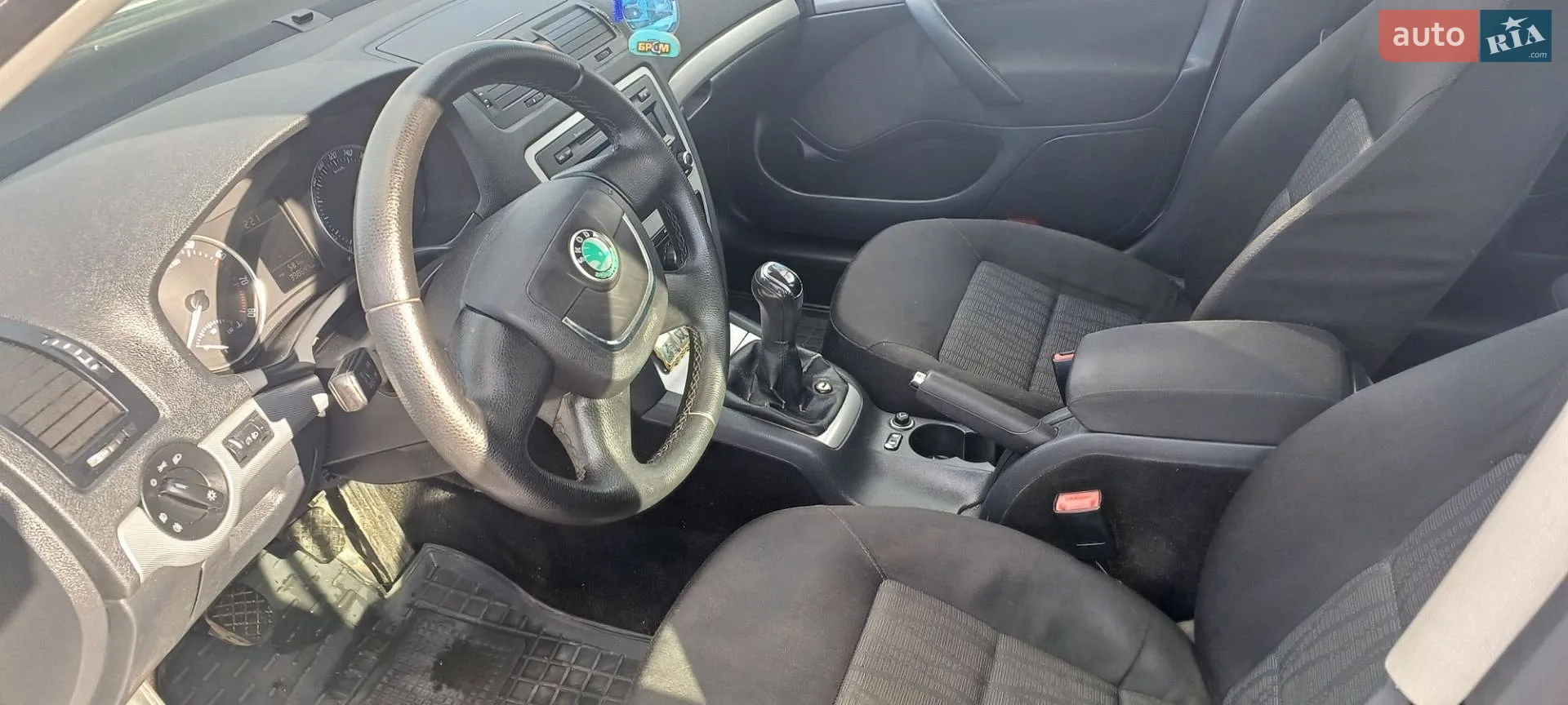 2011 Skoda Octavia - мініатюра 8