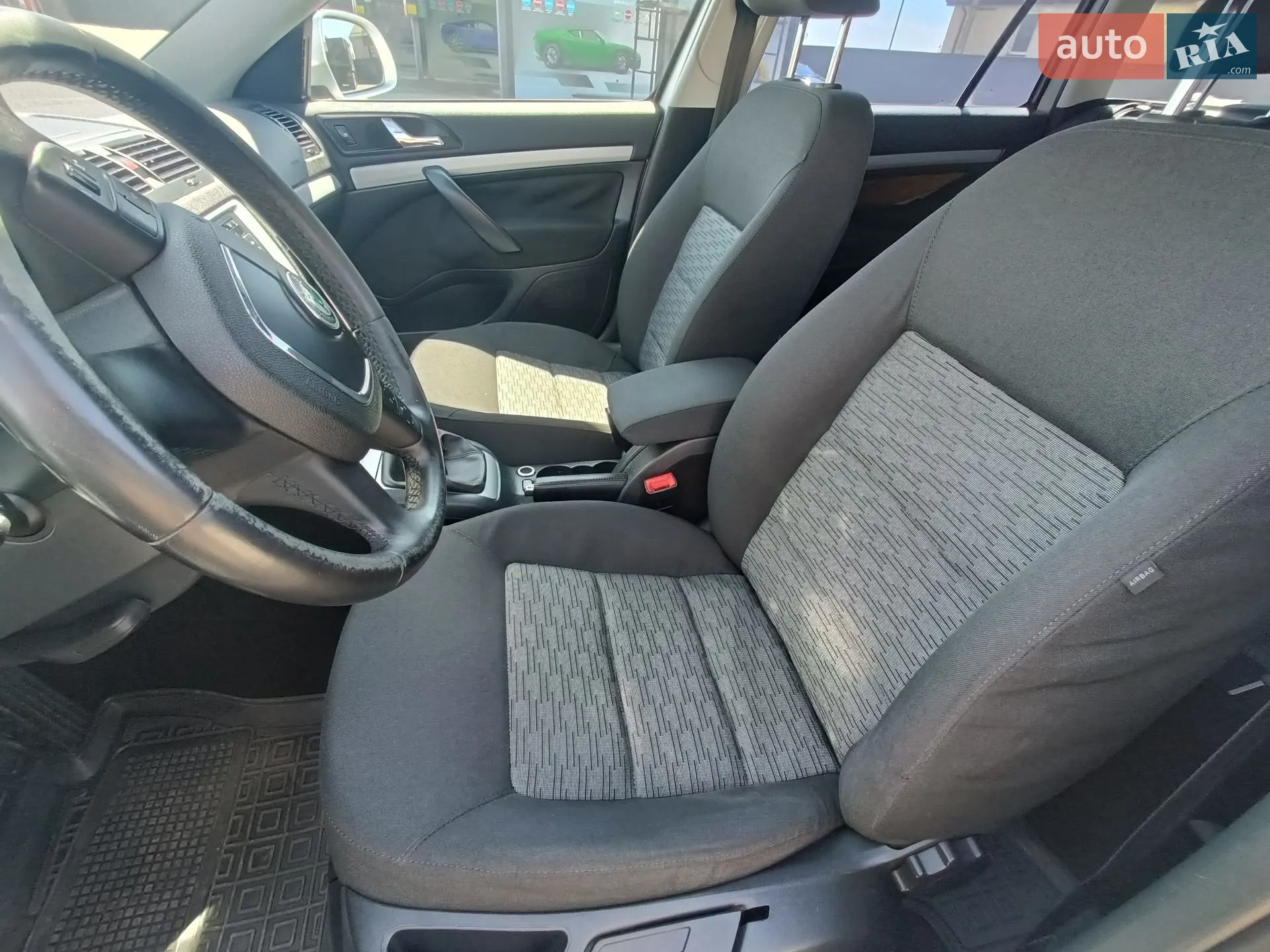 2013 Skoda Octavia - мініатюра 8