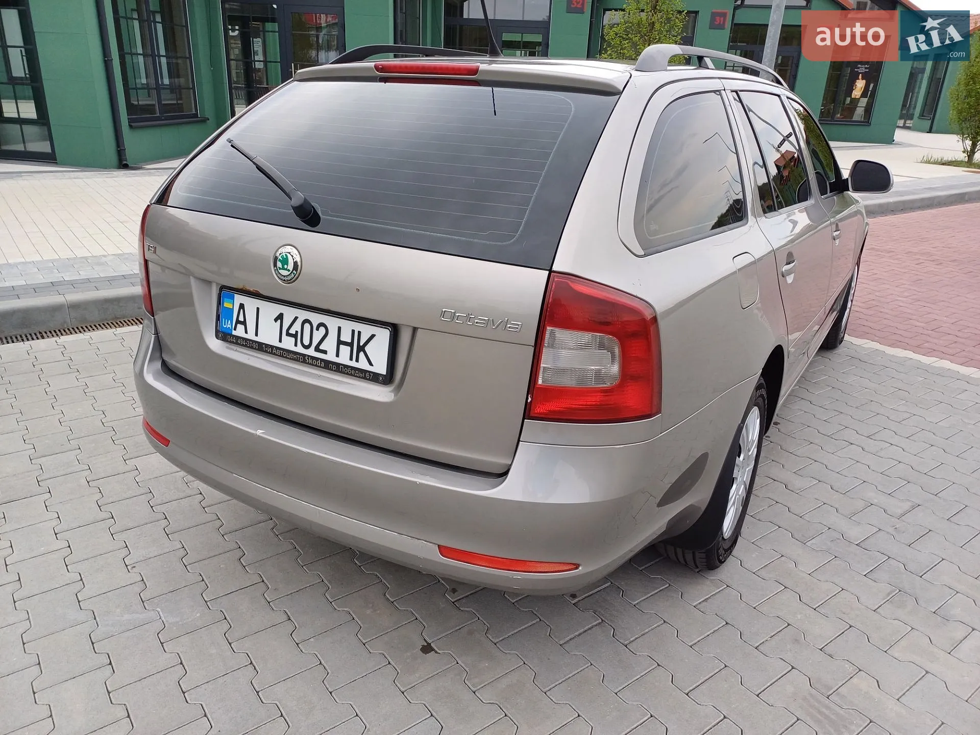 2010 Skoda Octavia - мініатюра 10