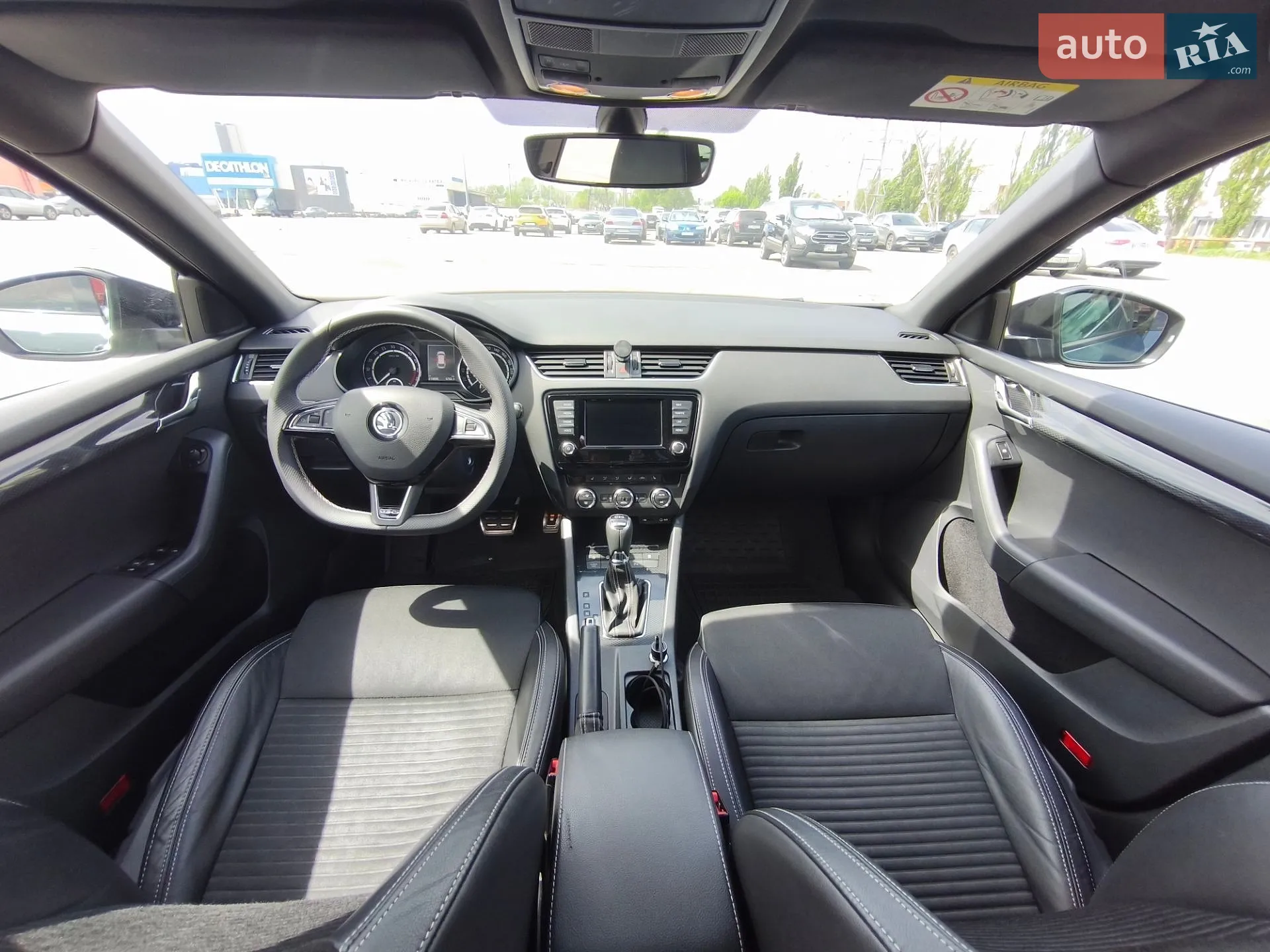 2016 Skoda Octavia - мініатюра 24