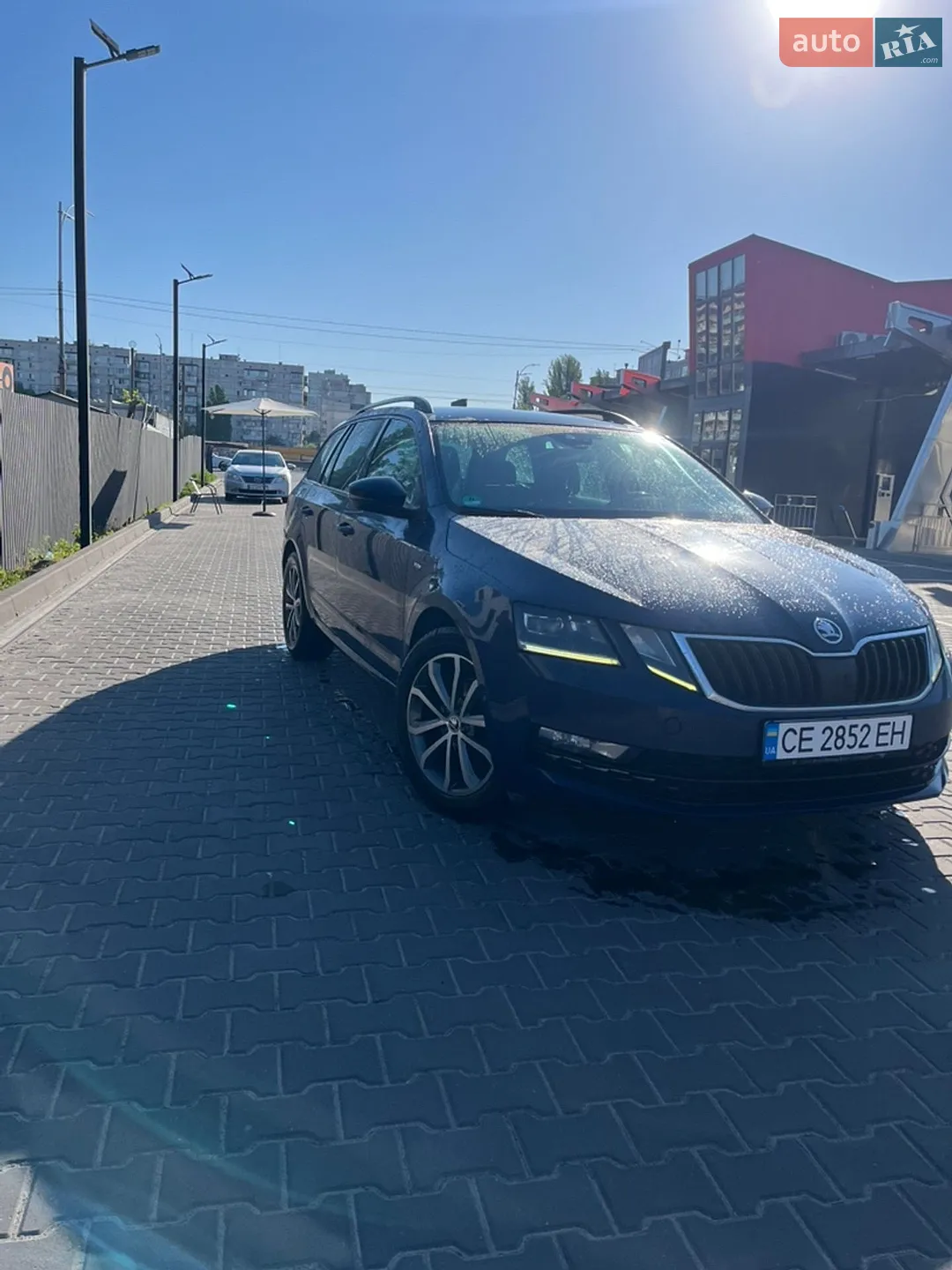 2017 Skoda Octavia - мініатюра 2