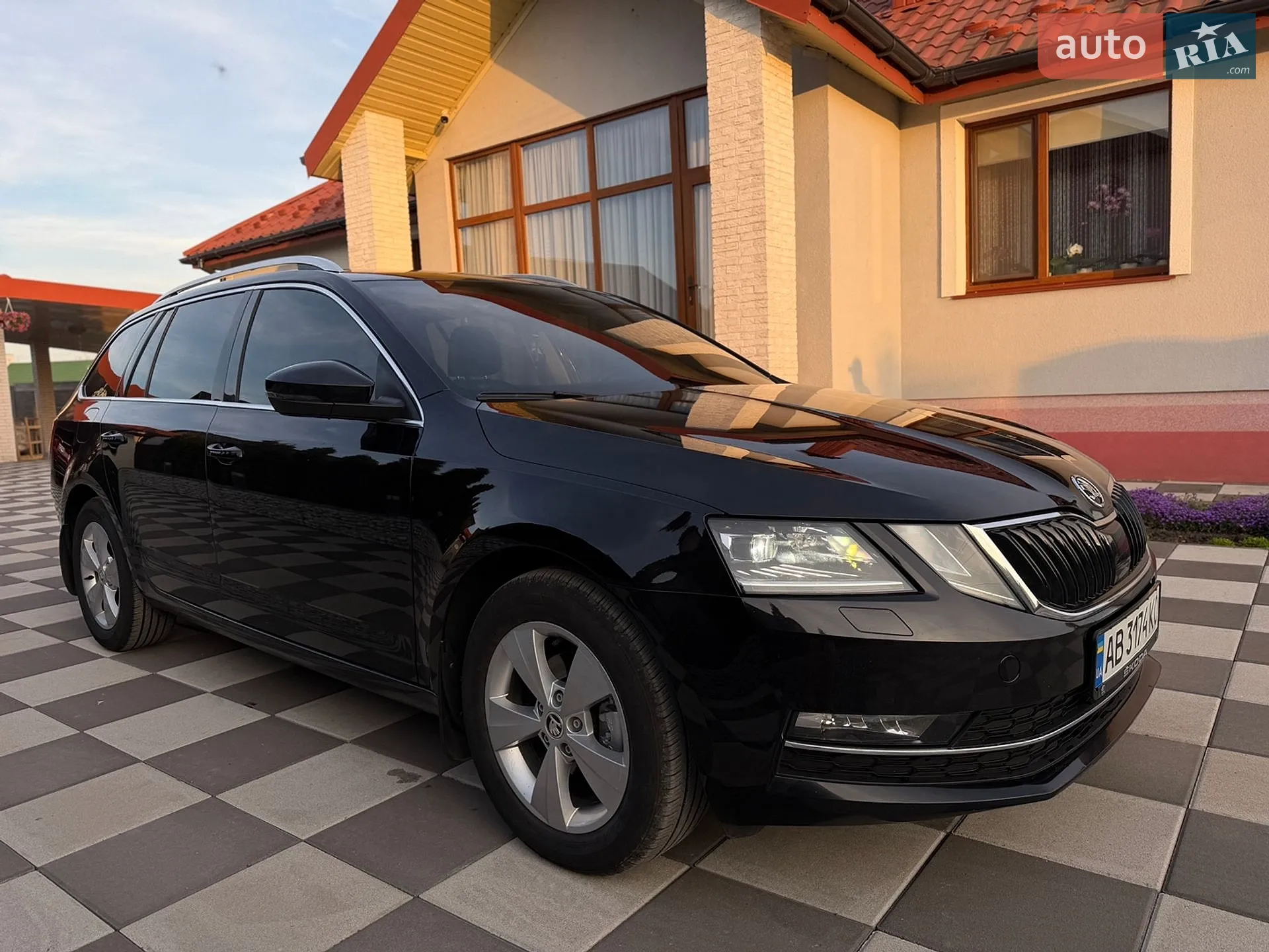 2018 Skoda Octavia - мініатюра 3