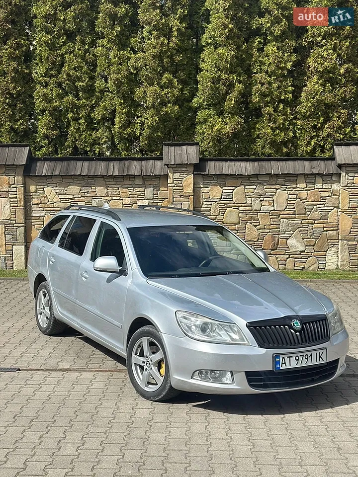 2010 Skoda Octavia - мініатюра 22
