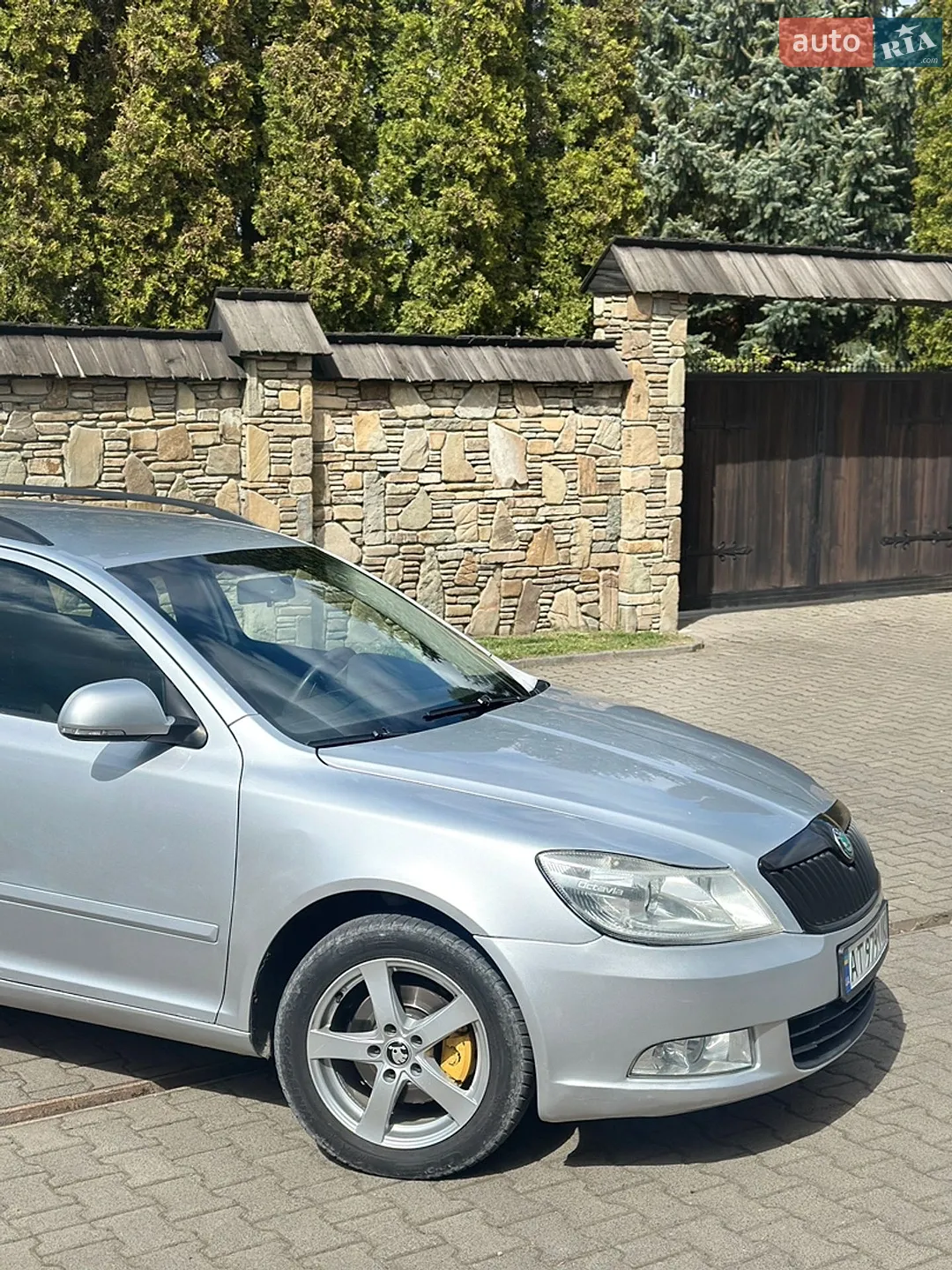2011 Skoda Octavia - мініатюра 2