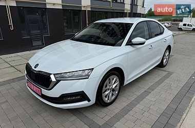Ліфтбек Skoda Octavia 2021 в Луцьку