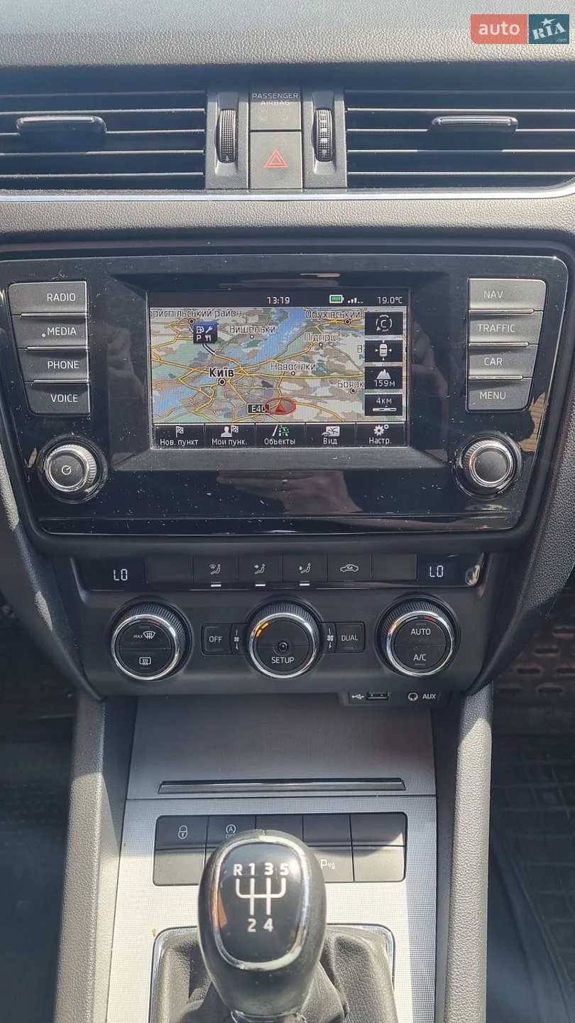 2015 Skoda Octavia - мініатюра 13