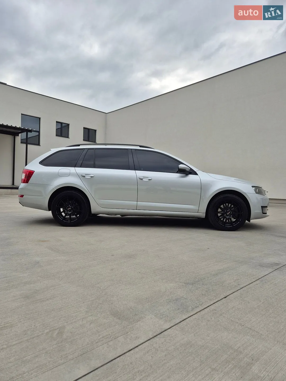 2016 Skoda Octavia - мініатюра 4