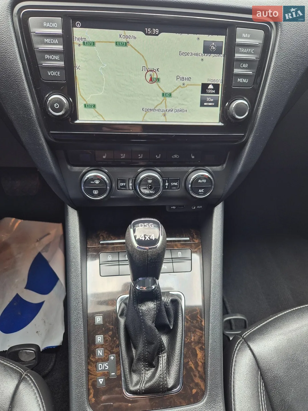 2016 Skoda Octavia - мініатюра 21