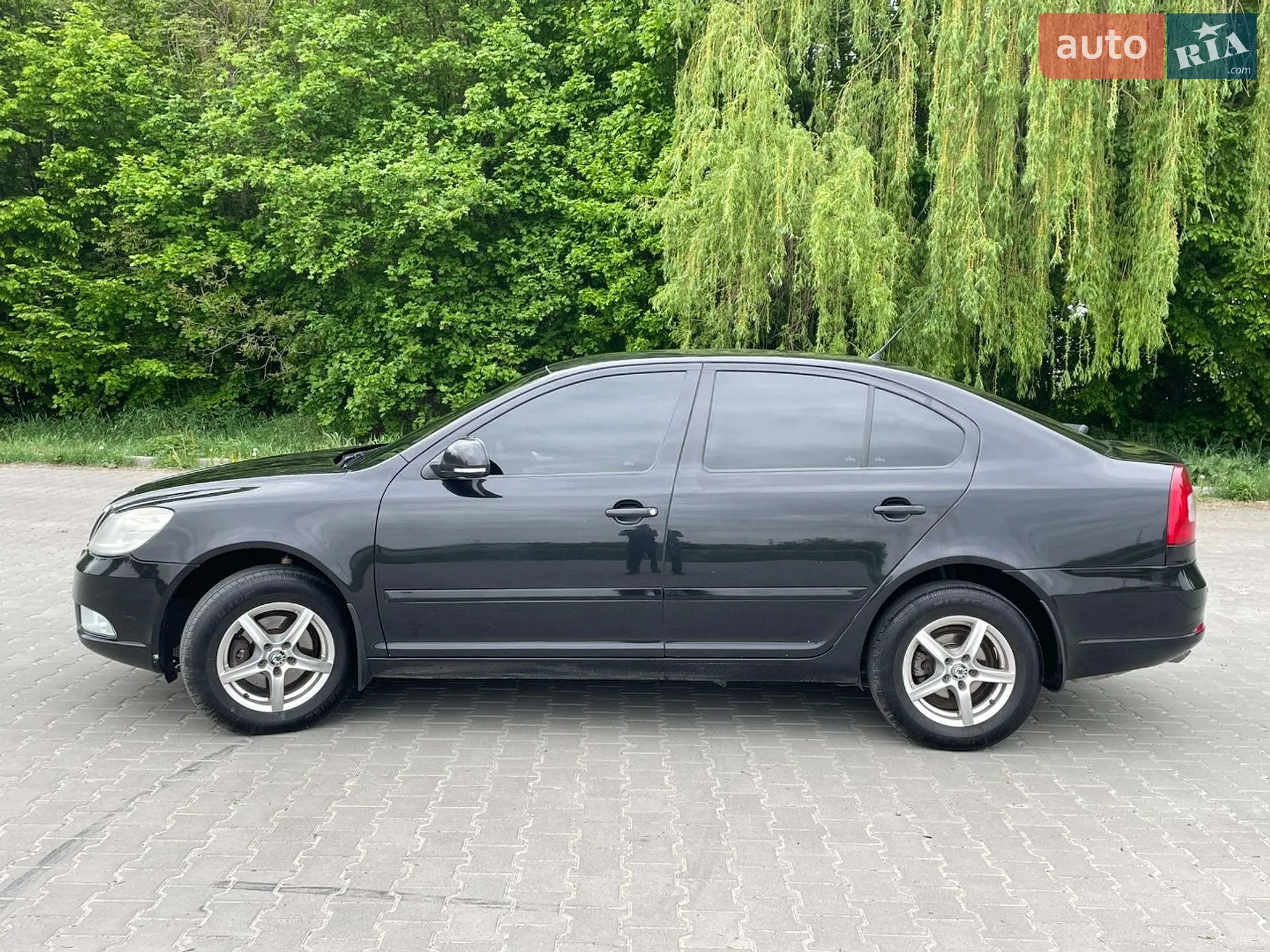 2010 Skoda Octavia - мініатюра 4