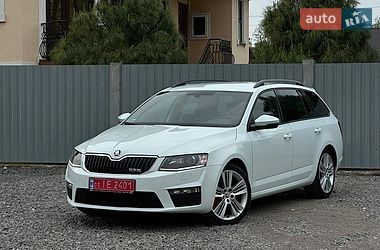 Универсал Skoda Octavia 2015 в Самборе
