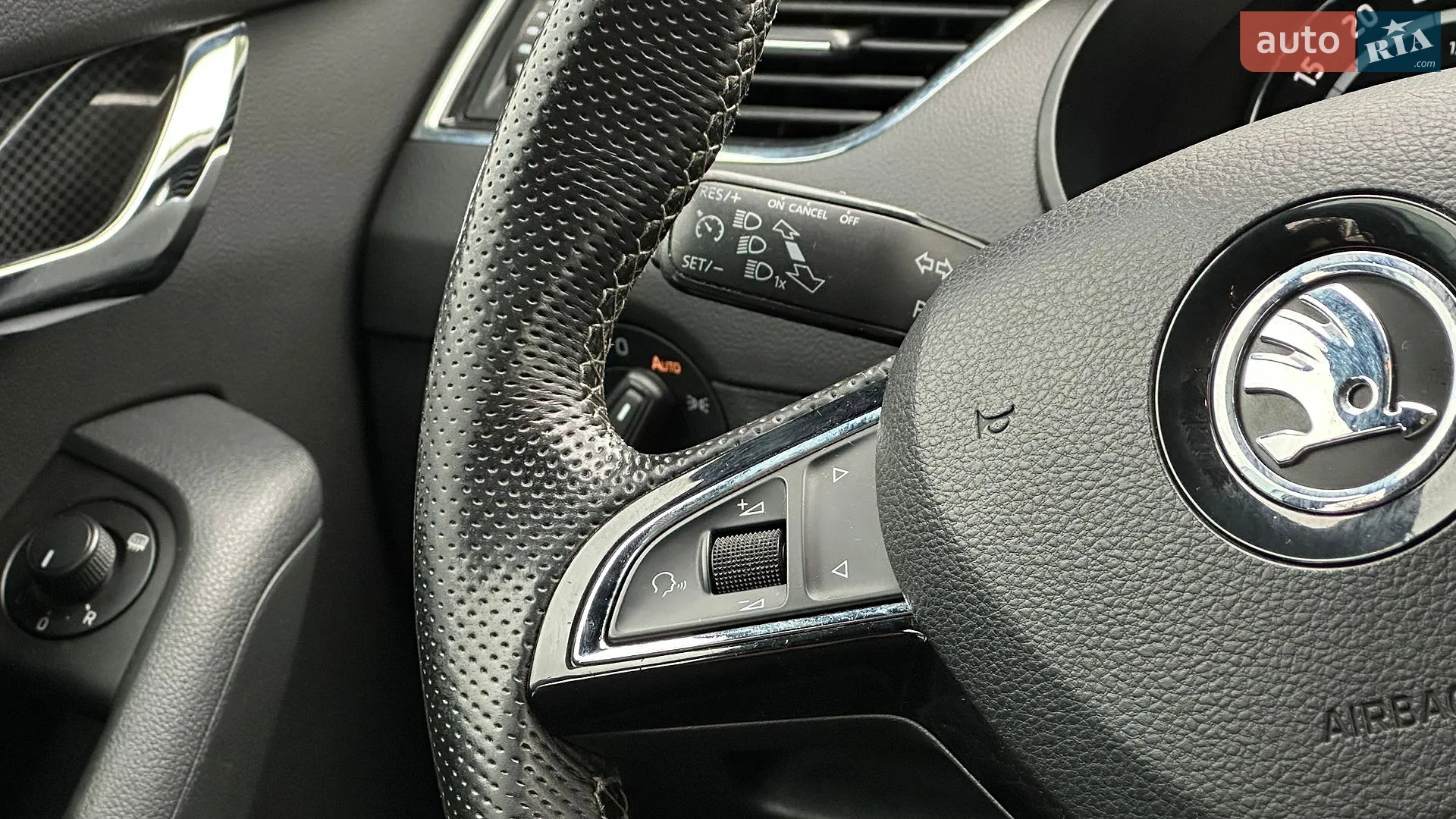 2015 Skoda Octavia - мініатюра 61