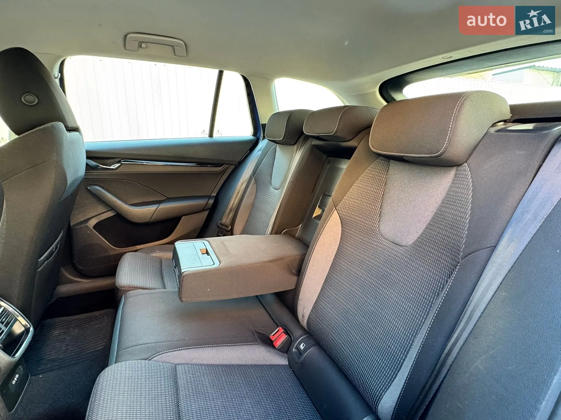 2021 Skoda Octavia - мініатюра 8