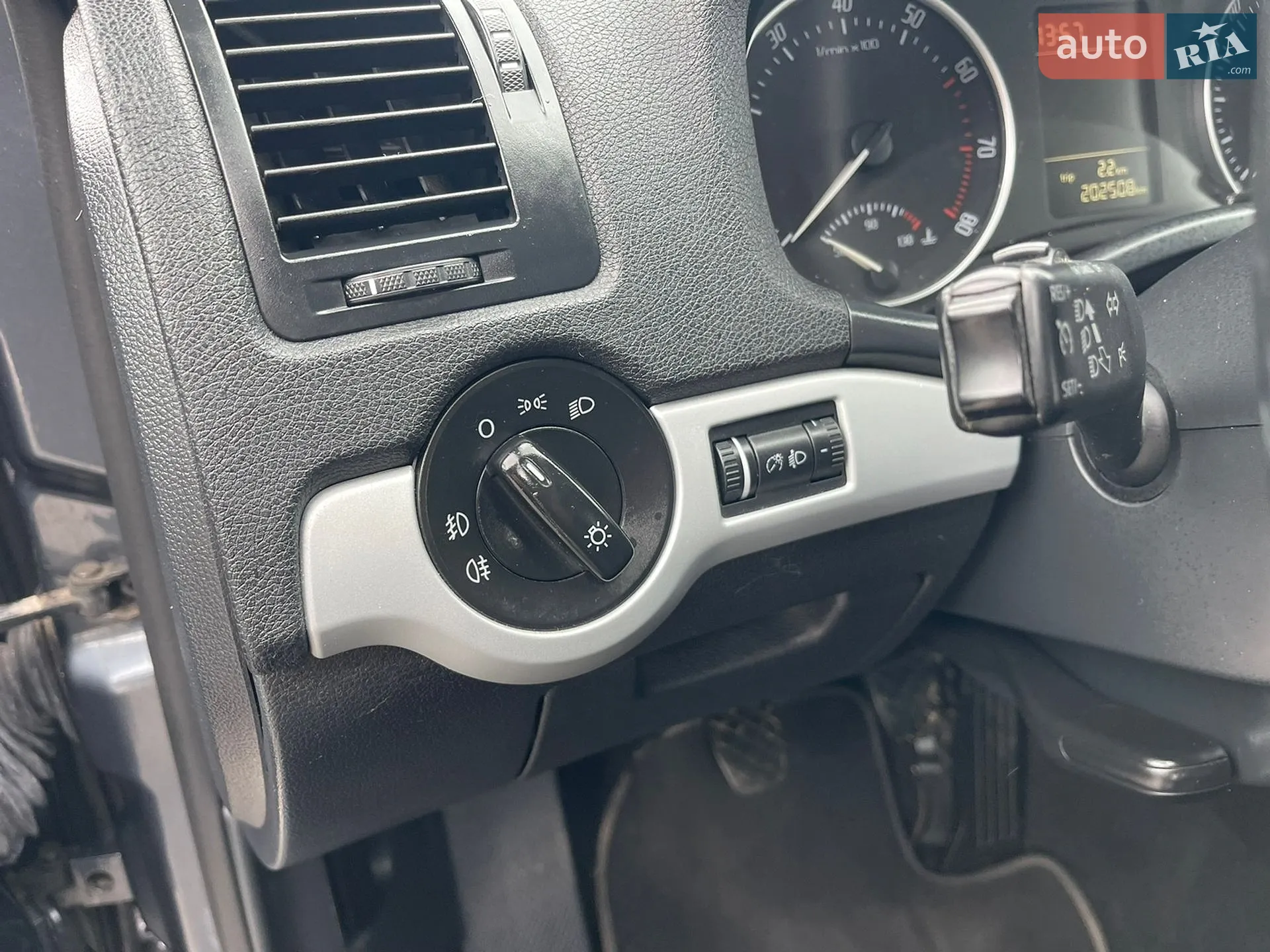 2011 Skoda Octavia - мініатюра 54