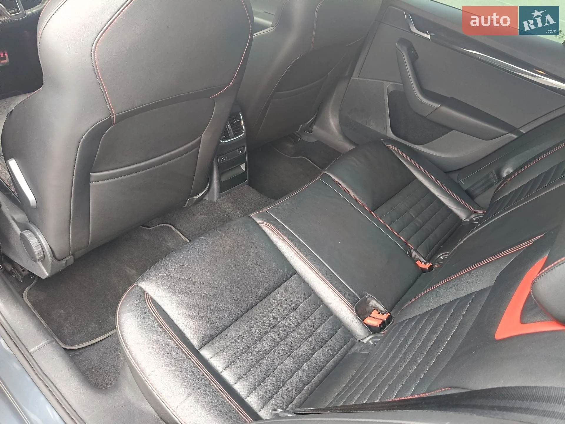 2015 Skoda Octavia - мініатюра 17
