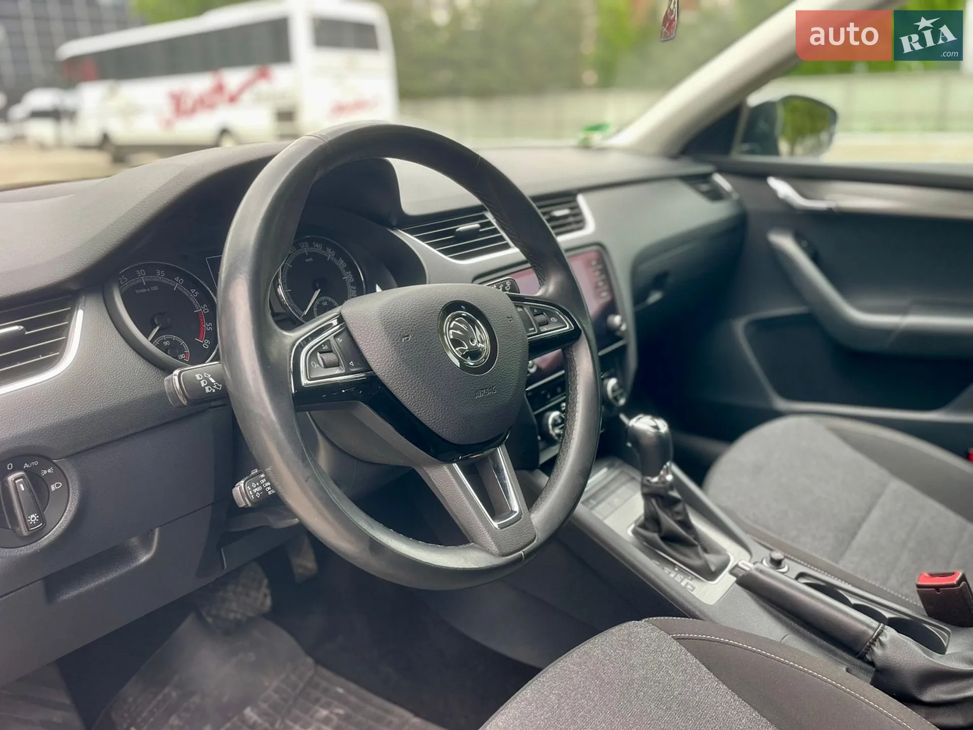 2019 Skoda Octavia - мініатюра 43