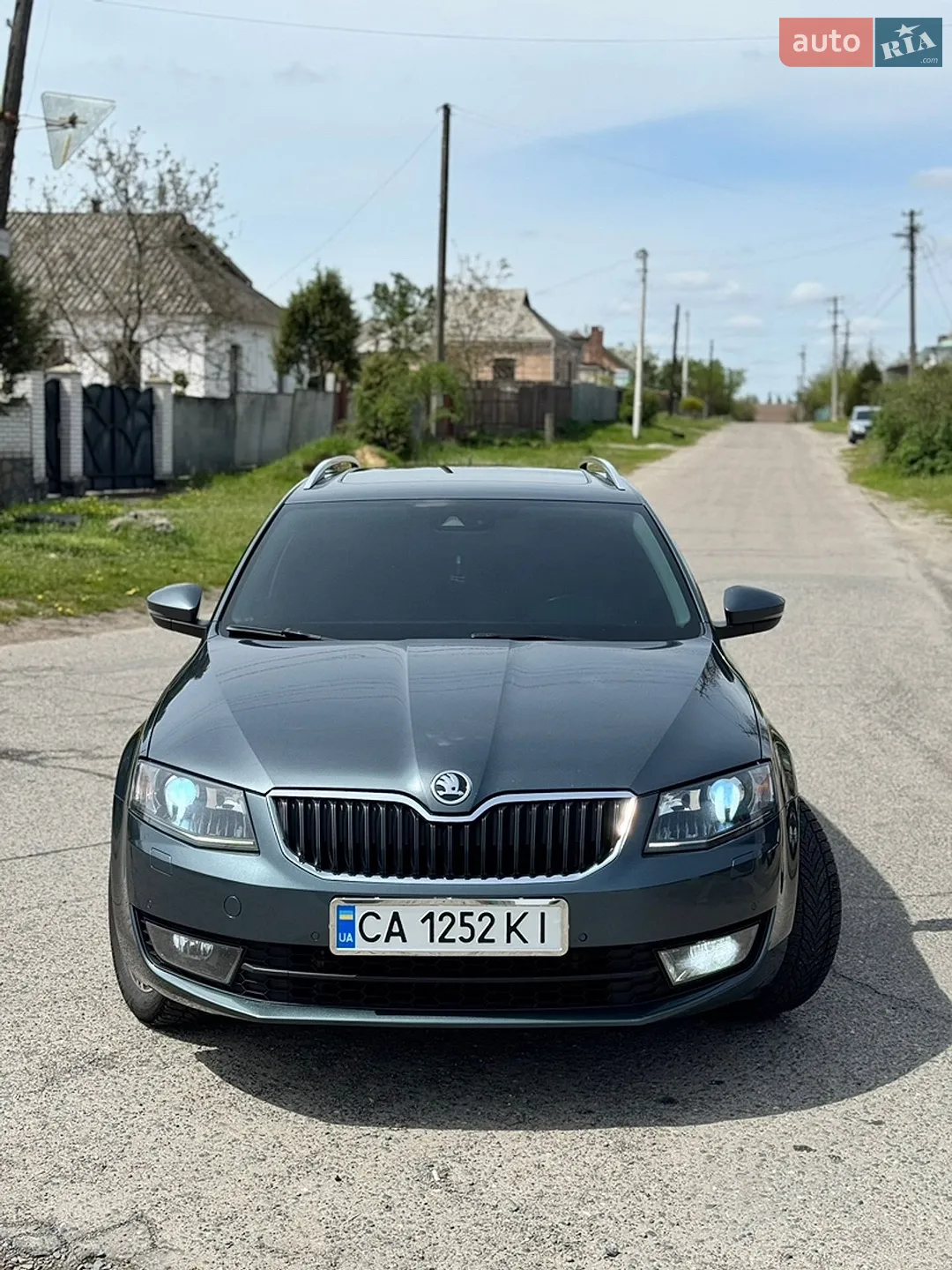 2015 Skoda Octavia - фото 1