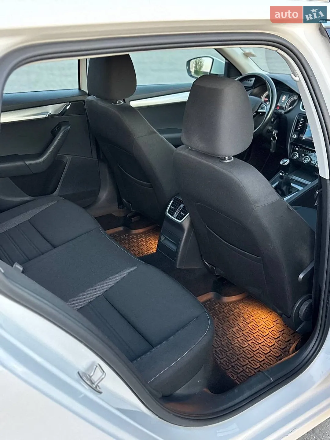 2018 Skoda Octavia - мініатюра 24