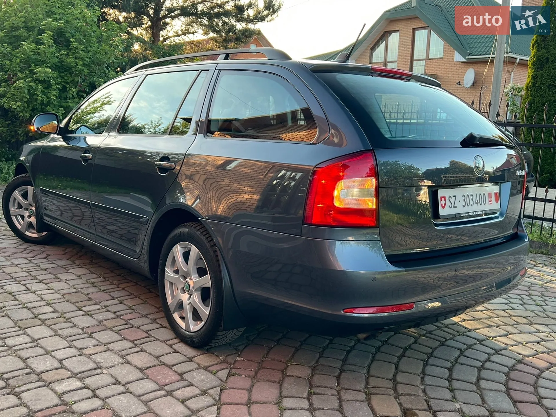 2011 Skoda Octavia - мініатюра 8