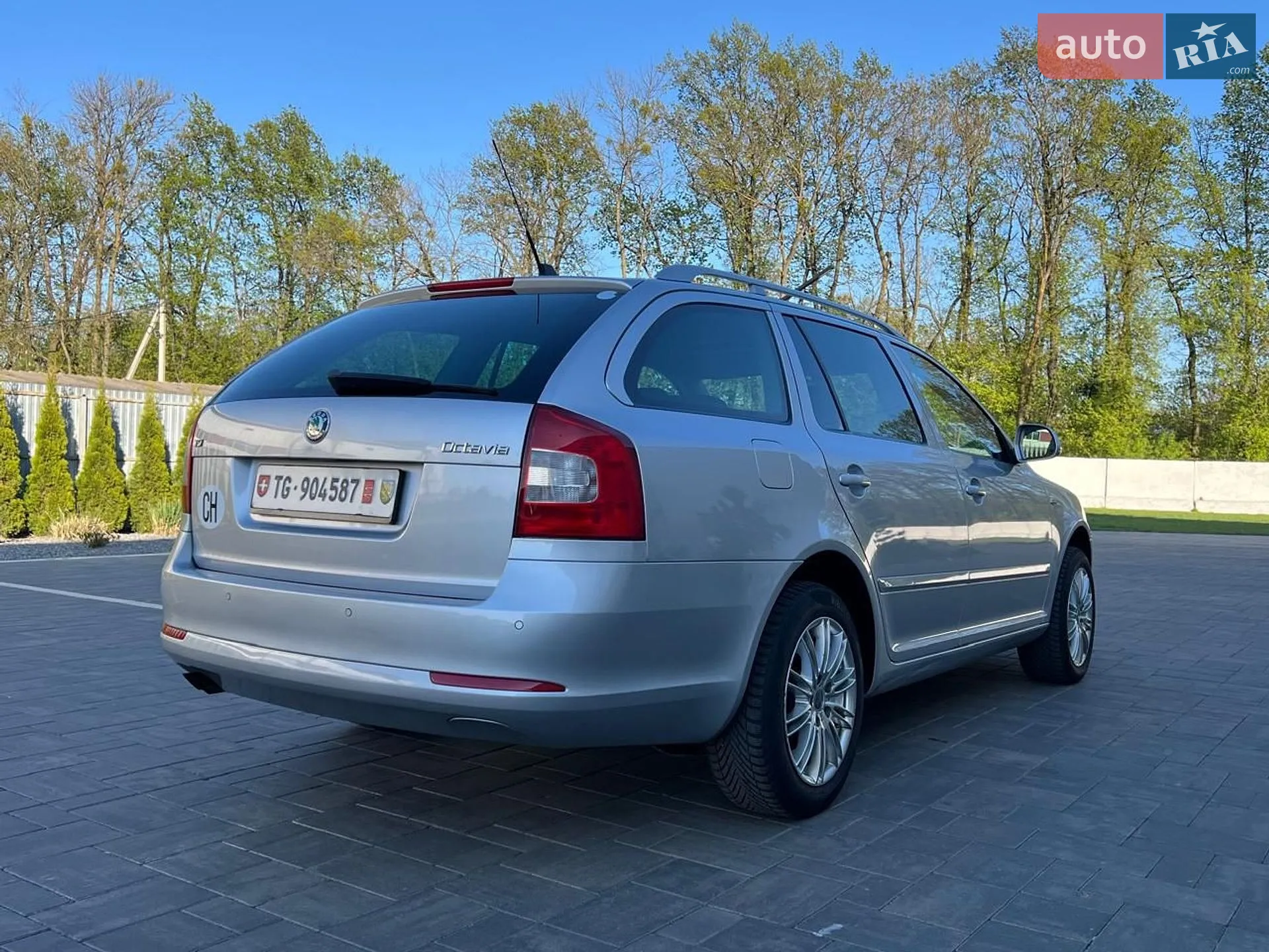 2010 Skoda Octavia - мініатюра 22