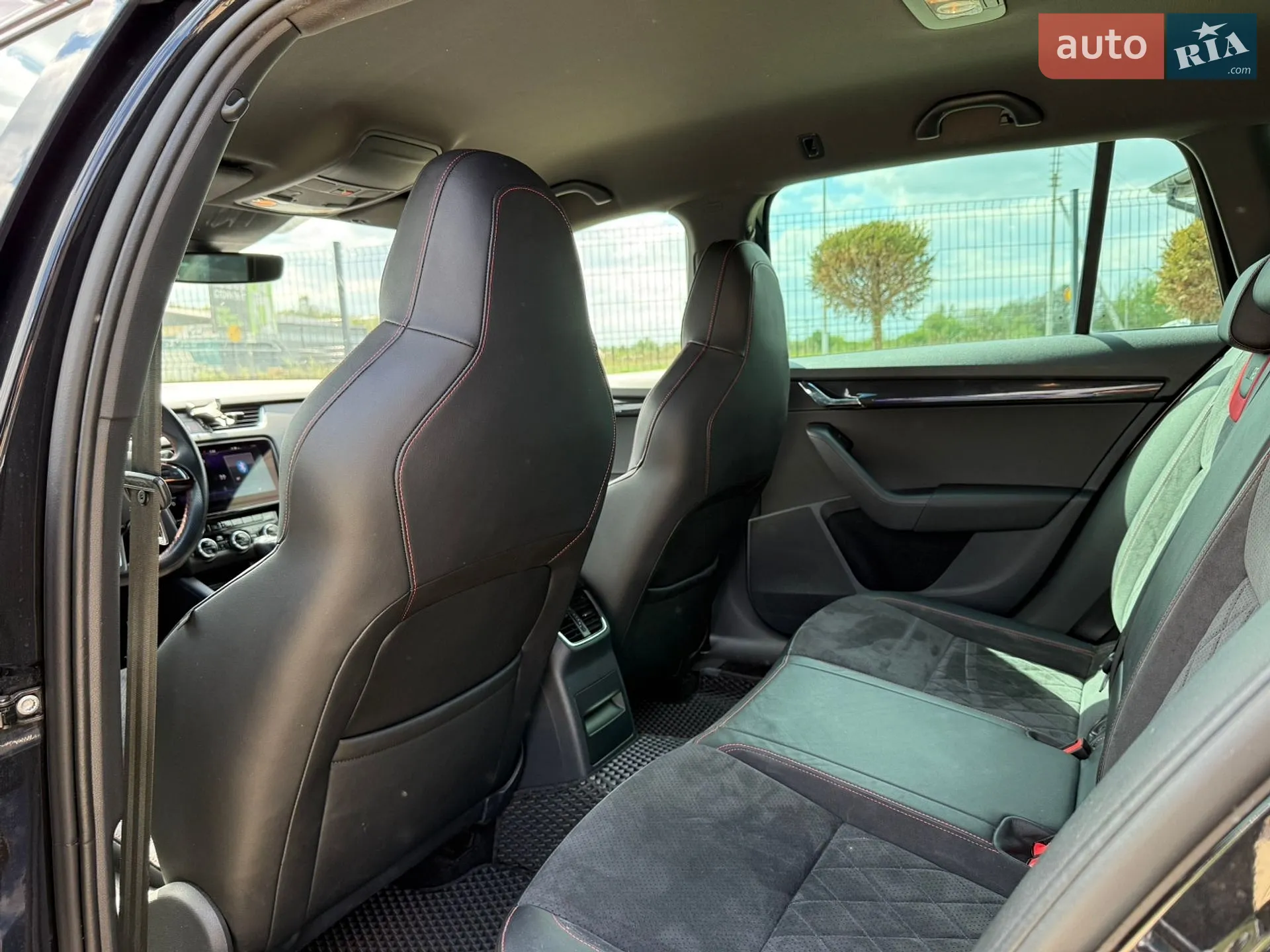 2019 Skoda Octavia - мініатюра 26